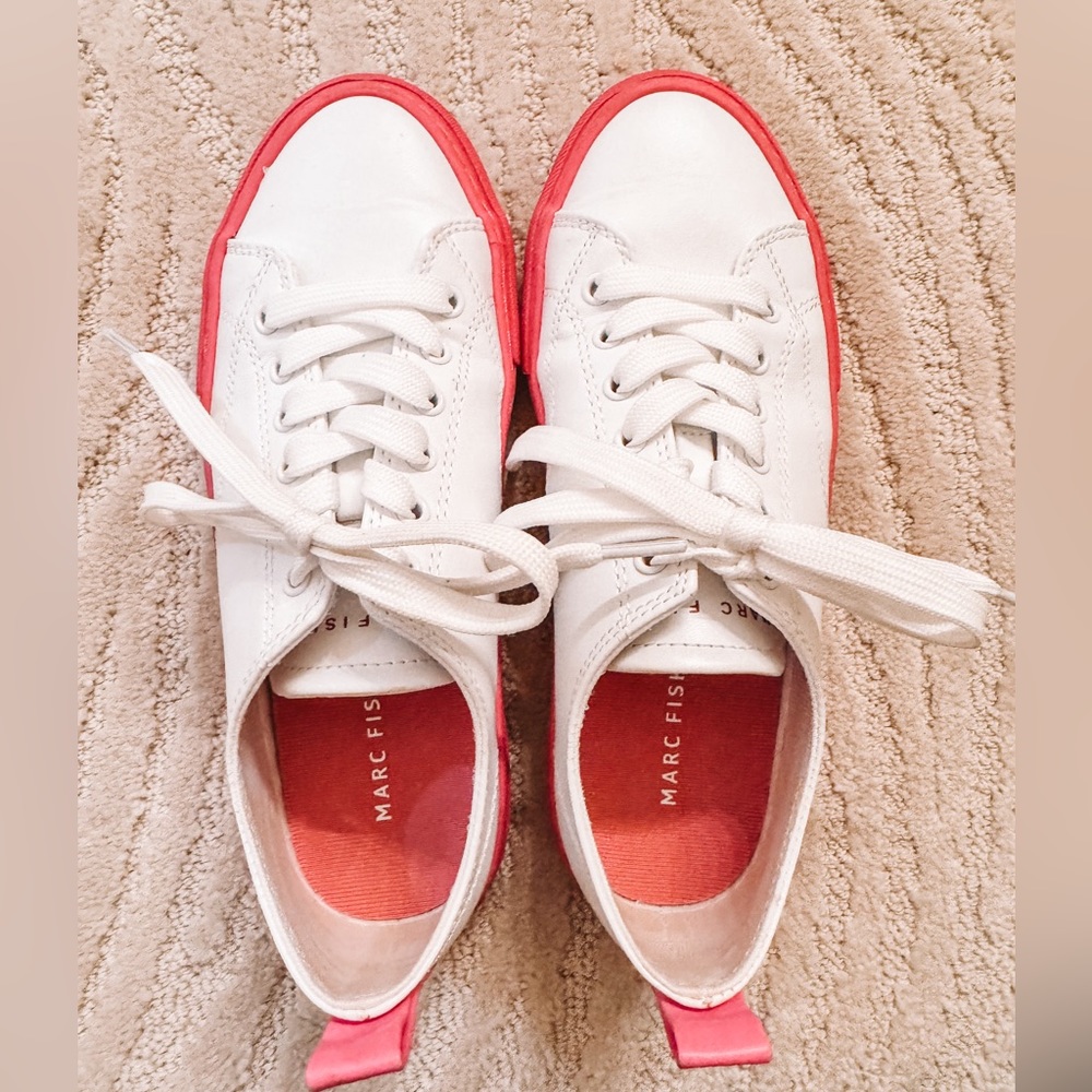 Marc Fisher Sneakers